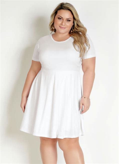 vestido branco curto plus size